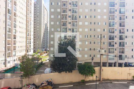 Vista de apartamento para alugar com 2 quartos, 57m² em Umuarama, Osasco