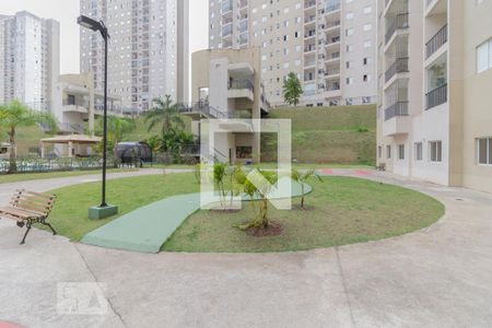 Apartamento à venda com 57m², 2 quartos e 1 vaga Apartamento à venda com 57m², 2 quartos e 1 vagaHall