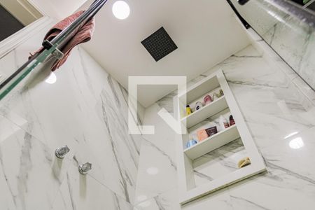 Apartamento à venda com 202m², 4 quartos e 3 vagasBanheiro Social