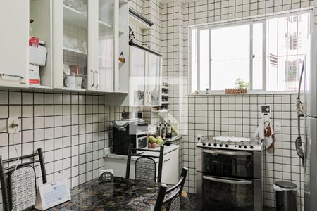 Apartamento à venda com 202m², 4 quartos e 3 vagasCozinha 