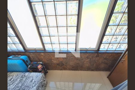 Casa à venda com 300m², 3 quartos e 1 vagaVaranda do quarto 3