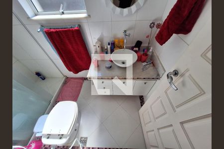 Casa à venda com 300m², 3 quartos e 1 vagaBanheiro 3