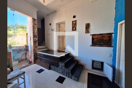 Casa à venda com 300m², 3 quartos e 1 vagaGaragem