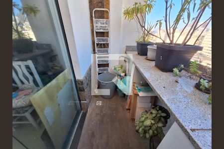 Casa à venda com 300m², 3 quartos e 1 vagaVaranda 2