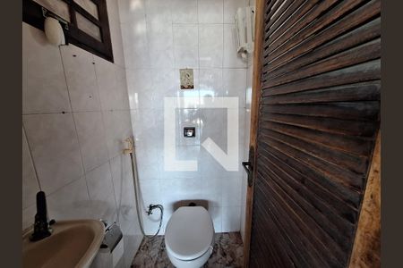 Casa à venda com 300m², 3 quartos e 1 vagaBanheiro do terraço 