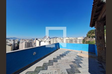 Casa à venda com 300m², 3 quartos e 1 vagaTerraço 