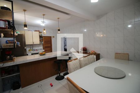 Casa à venda com 268m², 3 quartos e 1 vagaCozinha