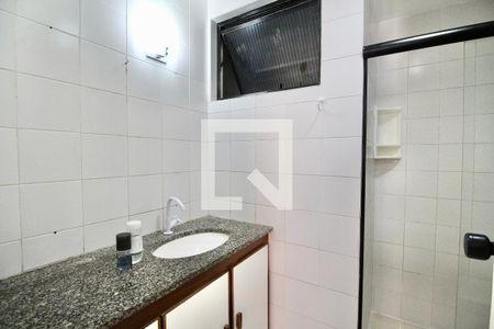 Banheiro da Suíte de apartamento para alugar com 1 quarto, 50m² em Armação, Salvador