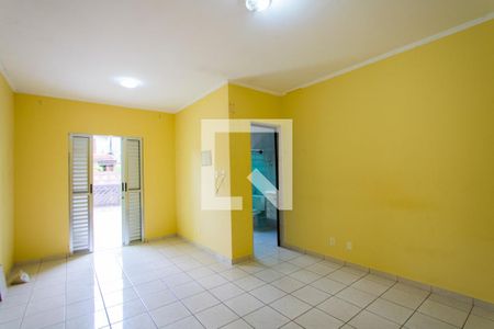 Suíte de casa à venda com 3 quartos, 200m² em Parque Gerassi, Santo André