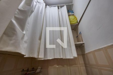 Apartamento à venda com 80m², 2 quartos e sem vagaBanheiro de Serviço
