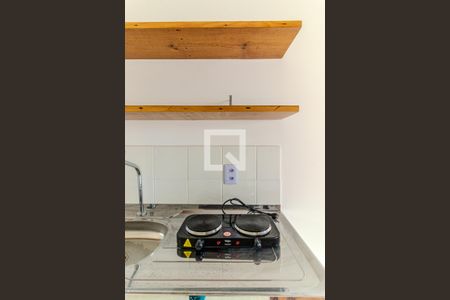 Cozinha de apartamento para alugar com 1 quarto, 24m² em República, São Paulo
