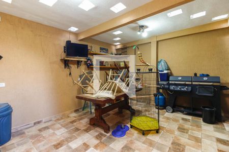 Casa para alugar com 239m², 3 quartos e 8 vagas Casa para alugar com 239m², 3 quartos e 8 vagasÁrea comum - Churrasqueira