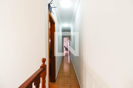 Casa para alugar com 239m², 3 quartos e 8 vagas Casa para alugar com 239m², 3 quartos e 8 vagasCorredor