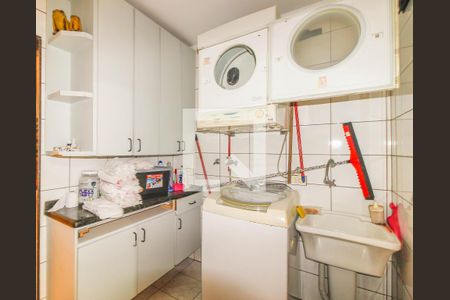 Casa para alugar com 239m², 3 quartos e 8 vagas Casa para alugar com 239m², 3 quartos e 8 vagasÁrea de Serviço