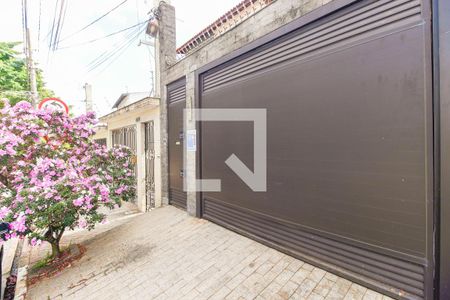 Casa para alugar com 239m², 3 quartos e 8 vagas Casa para alugar com 239m², 3 quartos e 8 vagasFachada da Casa