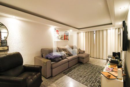 Sala de casa para alugar com 3 quartos, 239m² em Jardim Textil, São Paulo