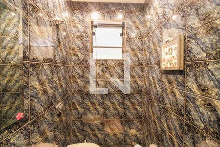 Casa para alugar com 239m², 3 quartos e 8 vagas Casa para alugar com 239m², 3 quartos e 8 vagasLavabo