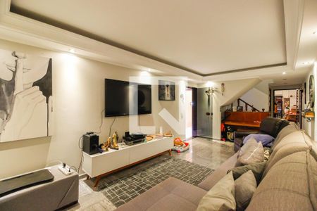 Sala de casa para alugar com 3 quartos, 239m² em Jardim Textil, São Paulo