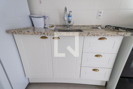 Cozinha  de apartamento à venda com 1 quarto, 37m² em Vila Ema, São Paulo