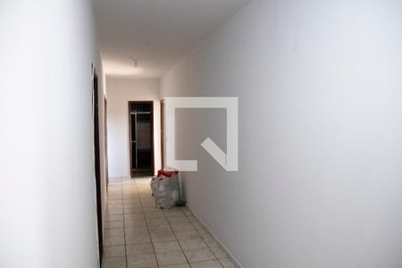 Corredor de apartamento para alugar com 3 quartos, 135m² em Setor Urias Magalhães, Goiânia