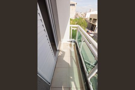 Casa à venda com 105m², 3 quartos e 3 vagasVaranda