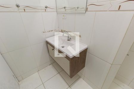 Casa à venda com 105m², 3 quartos e 3 vagasBanheiro 2