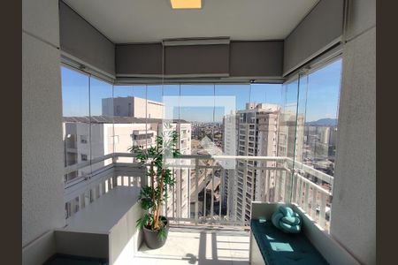 Apartamento para alugar com 60m², 2 quartos e 1 vaga Apartamento para alugar com 60m², 2 quartos e 1 vagaVaranda