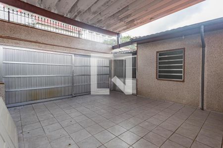 Casa à venda com 190m², 2 quartos e 2 vagas Casa à venda com 190m², 2 quartos e 2 vagasGaragem