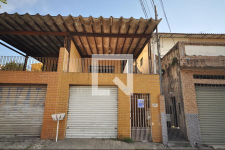 Casa à venda com 250m², 3 quartos e 1 vagaFachada