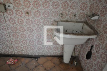 Casa à venda com 250m², 3 quartos e 1 vagaÁrea de Serviço