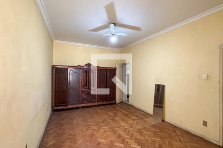 Suíte de apartamento para alugar com 4 quartos, 121m² em Copacabana, Rio de Janeiro