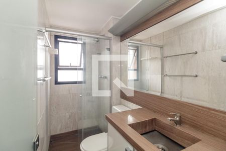 Banheiro de apartamento para alugar com 1 quarto, 40m² em Higienópolis, São Paulo