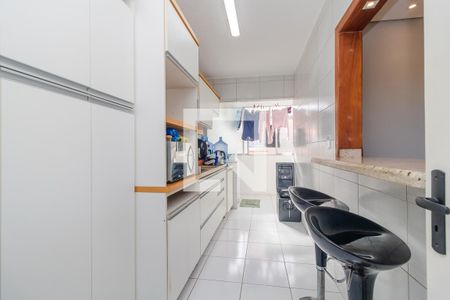 Apartamento à venda com 82m², 2 quartos e 2 vagasCozinha