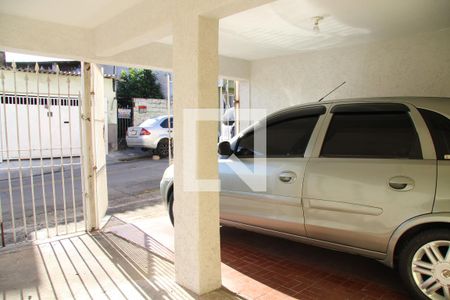 Casa à venda com 165m², 3 quartos e 2 vagasGaragem