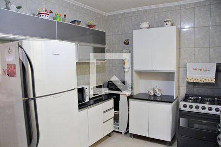 Casa à venda com 165m², 3 quartos e 2 vagasCozinha