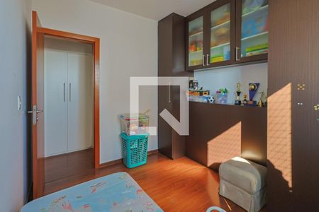 Apartamento à venda com 125m², 4 quartos e 3 vagasQuarto 2
