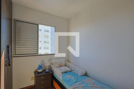 Apartamento à venda com 125m², 4 quartos e 3 vagasQuarto 2