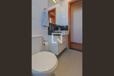 Apartamento à venda com 125m², 4 quartos e 3 vagasBanheiro 2