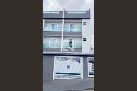 Apartamento à venda com 98m², 2 quartos e 2 vagas Apartamento à venda com 98m², 2 quartos e 2 vagasFachada