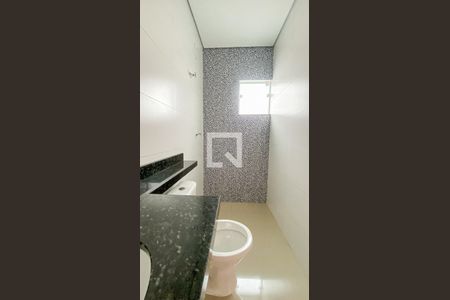 Apartamento à venda com 98m², 2 quartos e 2 vagas Apartamento à venda com 98m², 2 quartos e 2 vagasBanheiro da Suíte