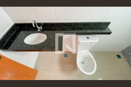 Apartamento à venda com 98m², 2 quartos e 2 vagas Apartamento à venda com 98m², 2 quartos e 2 vagasBanheiro da Suíte