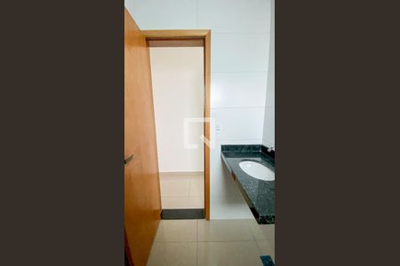 Apartamento à venda com 98m², 2 quartos e 2 vagas Apartamento à venda com 98m², 2 quartos e 2 vagasBanheiro