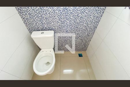 Apartamento à venda com 101m², 2 quartos e 2 vagas Apartamento à venda com 101m², 2 quartos e 2 vagasBanheiro