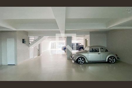 Apartamento à venda com 101m², 2 quartos e 2 vagas Apartamento à venda com 101m², 2 quartos e 2 vagasGaragem