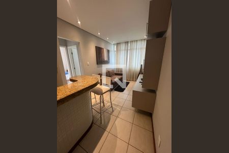 Sala de apartamento para alugar com 1 quarto, 39m² em Vale do Sereno, Nova Lima