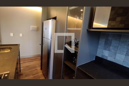 Apartamento à venda com 57m², 2 quartos e 1 vaga Apartamento à venda com 57m², 2 quartos e 1 vagaCozinha e Área de Serviço