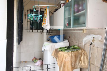 Casa à venda com 150m², 3 quartos e 2 vagasÁrea de Serviço