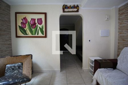 Sala de casa à venda com 3 quartos, 150m² em Conjunto Residencial Sitio Oratorio, São Paulo