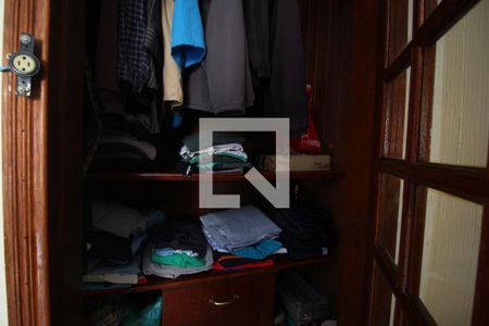 Casa à venda com 150m², 3 quartos e 2 vagasQuarto 2