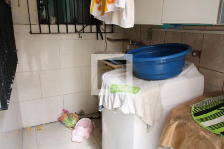 Casa à venda com 150m², 3 quartos e 2 vagasÁrea de Serviço